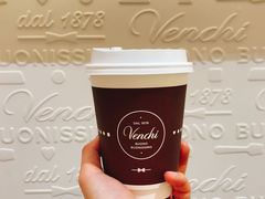 -VENCHI 闻绮(上海佛罗伦萨小镇店)