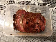 -狗撵鸭(泰山公寓店)