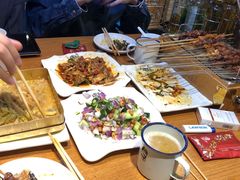 -喝丢一只鞋海鲜烧烤·海肠捞饭(市场店)