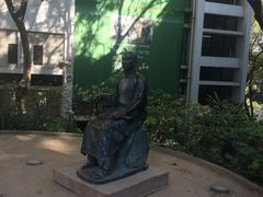 -香港大学