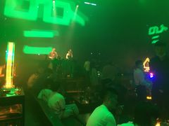 -MEGA PARTY CLUB