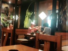 大堂-云海肴·汽锅鸡·云南菜(天山百盛优客店)