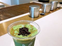 -luutosa  cafe & tea 鹿兔山