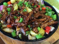 -鑫小城故事·砂锅·排骨藕汤(兴业路店)
