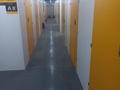 -安东易迷你仓自助寄存仓库(金桥店)