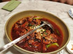 山城水煮牛肉-漢舍中国菜馆(889广场店)