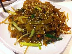 干炒牛河-新大咀港式茶餐厅(宝山万达店)