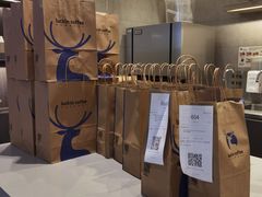 -瑞幸咖啡(凯德龙之梦莘庄店)