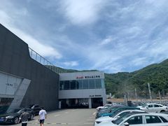 -温州中升华奥奥迪4S店(塘下店)