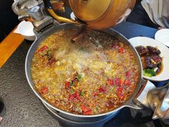 -万重锦·人文川菜馆(骡马市店)