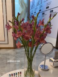 点击看大图 体验前-谦和国际皮肤管理