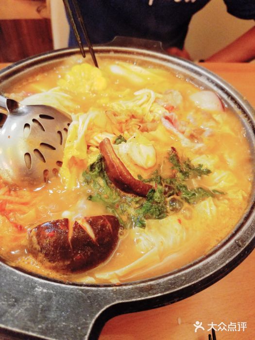 坂吉屋·居酒屋深夜食堂(龙湖店)牛肉寿喜锅图片