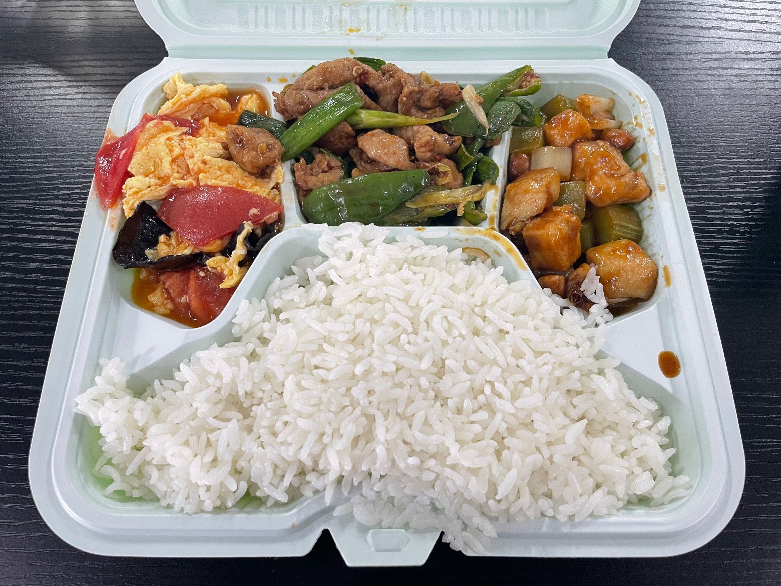 午餐新招～简易盒饭