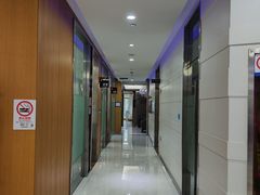 -雅悦齿科(顾村公园店)