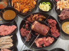 -啊美丽炭火烤肉(滑翔一店)