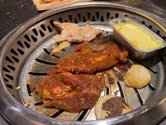 -木槿花韩式炭烤·熟成肉工坊(孙文东路店)