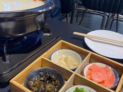 -牛牛和牛海鲜粥底火锅(长虹国际城店)