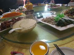 -龙香居海鲜浑锅家常菜·特色驴肉