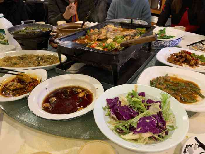 小浒娘时尚精品餐厅(浒关店)-"一家人一起吃饭!菜的味道都不错!