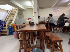 大堂-宝瑞门钉肉饼店