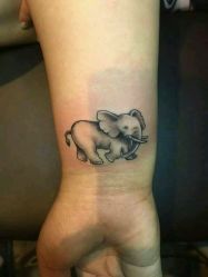 -墨無界刺青TATTOO