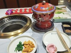 -伊尚宫·清真广式早茶.韩式烤肉·火锅