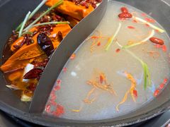 -赵美丽·重庆社区火锅·直营店(火车东站·中豪国际店)