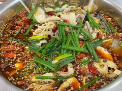 -乡土特色.冷锅鱼.牦牛肉汤锅