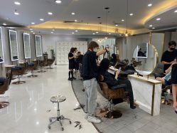 -八佰伴8008星级形象店