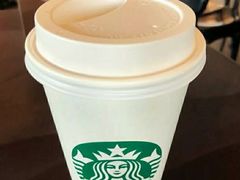 -星巴克臻选(盐城金鹰聚龙湖店)