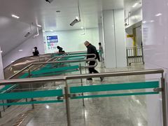 -汉中路(地铁站)