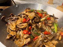 -赣南人家(顺义后沙峪亚朵店)