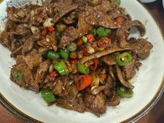 -湖南人家湘菜馆(镇江路店)