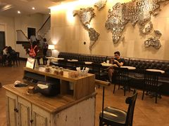 大堂-星巴克臻选(广州沙面店)