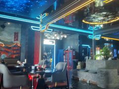 -屋有岛沉浸游戏旗舰店(中山公园店)