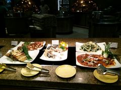-华邑酒店·鲜艳全日自助餐厅