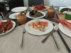 -东方红海鲜百汇(国际大厦店)