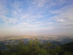 -鬼笑石后山停车场