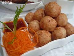 -亢龙太子酒轩(东湖店)