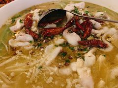 -爱啤精酿·民谣酒馆(滨江店)