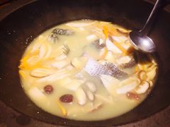 -咕嘟草帽鱼·牛奶一样的鲜鱼汤(包河万达广场创始店)