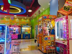 -汤姆熊欢乐世界(红博会展购物广场店)