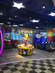 -LuckyStar幸运星家庭娱乐中心(东莞国贸店)
