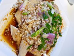 红葱头淋鸡-至潮餐厅精致粤菜·活鲈鱼·走地鸡(珠江新城店)