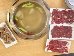 -伟记牛肉(金鸿公路店)