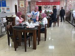 大堂-胡家包子·清真(大众巷店)