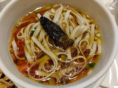 -黔蘑菇四季餐厅(观山湖店)