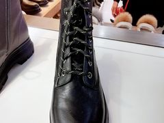 -上海置地广场(南京东路店)