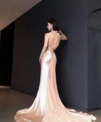 -Vera Wang婚纱礼服旗舰店
