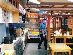 大堂-呷佬·长沙手工米粉(金沙江路店)